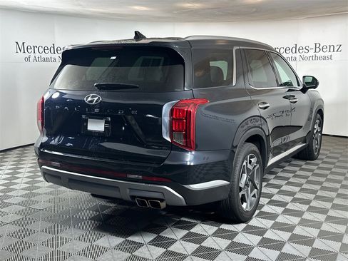 Used 2024 Hyundai Palisade Limited image 7