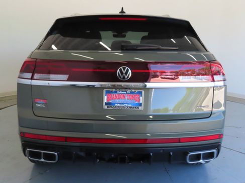 New 2026 Volkswagen Atlas Cross Sport SEL Premium R-Line AWD/4WD image 5