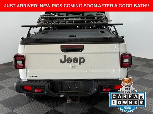Used 2021 Jeep Gladiator Rubicon AWD/4WD image 3