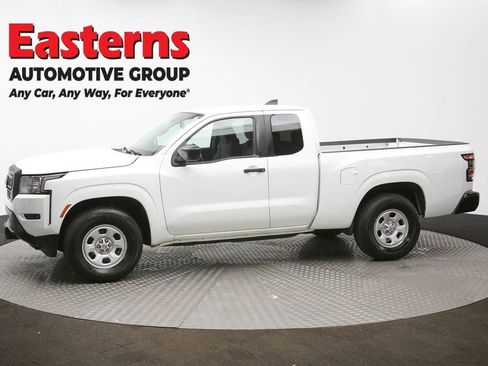 Used 2022 Nissan Frontier S image 57