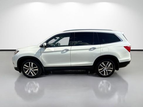 Used 2017 Honda Pilot Elite image 6