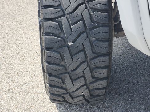 Used 2022 RAM 1500 Limited w/ Night Edition RWD image 11