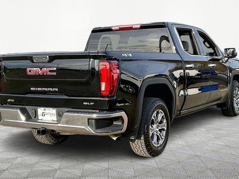 Used 2025 GMC Sierra 1500 SLT image 5