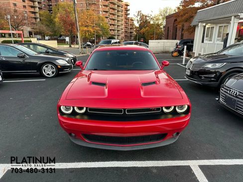 Used 2015 Dodge Challenger R/T Plus image 5