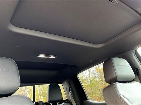 Used 2020 GMC Sierra 1500 Denali w/ Denali Ultimate Package image 13