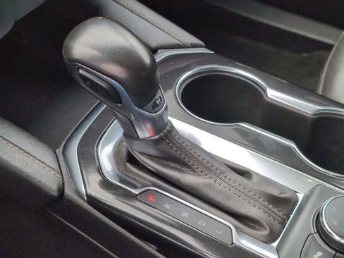 Certified 2022 Chevrolet Blazer Premier image 16