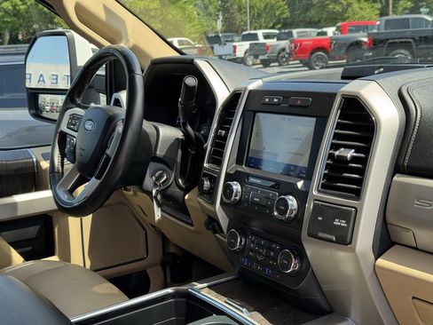 Used 2021 Ford F250 Lariat w/ Lariat Value Package image 24