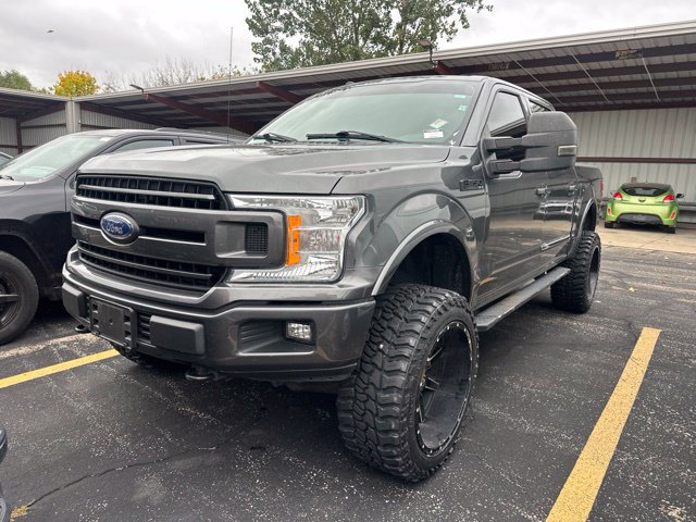 Used 2018 Ford F150 XLT w/ Equipment Group 302A Luxury AWD/4WD image 15