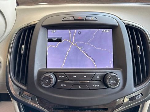 Used 2014 Buick LaCrosse Premium w/ Driver Confidence Package FWD image 18