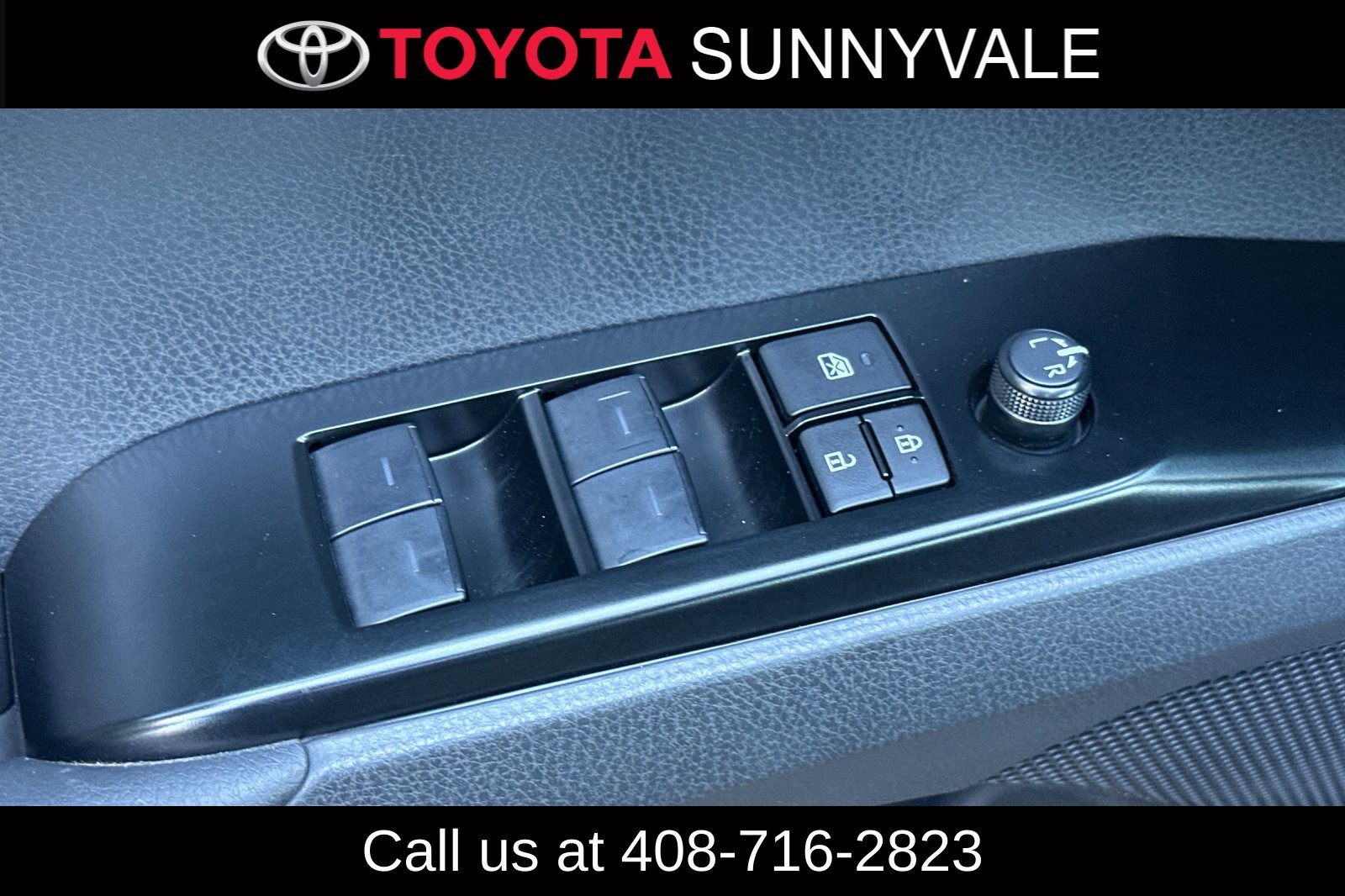 Certified 2026 Toyota Camry Hybrid FWD image 18