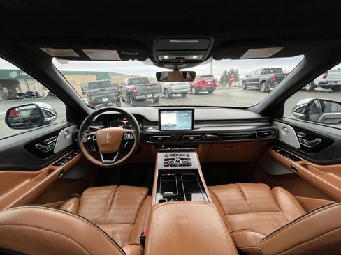 Used 2020 Lincoln Aviator Black Label w/ Dynamic Handling Package image 34