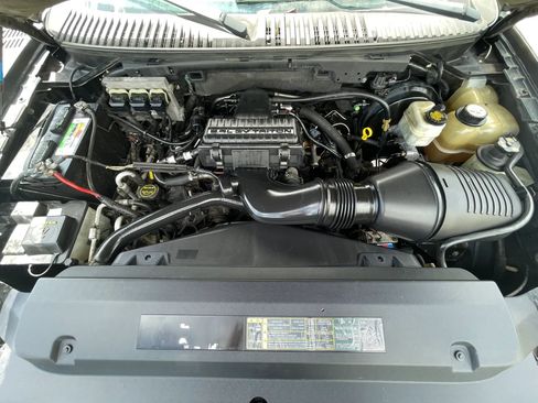 Used 2005 Ford Expedition Eddie Bauer RWD image 31