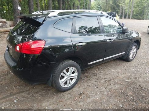 Used 2015 Nissan Rogue S w/ Convenience Package FWD image 3