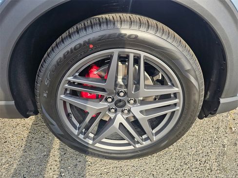 New 2025 Ford Explorer ST w/ Sun And Sound Package image 9