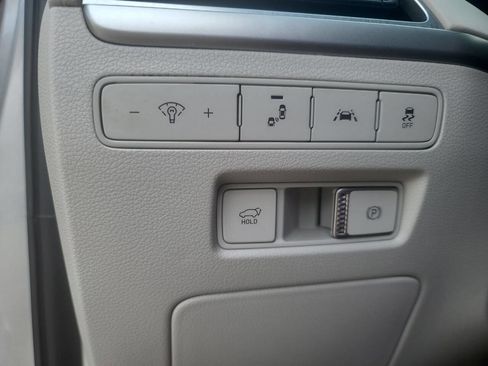 Used 2021 Hyundai Palisade SEL w/ Premium Package image 21