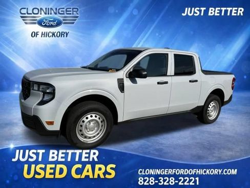Used 2025 Ford Maverick XL w/ Equipment Group 102A AWD/4WD image 1