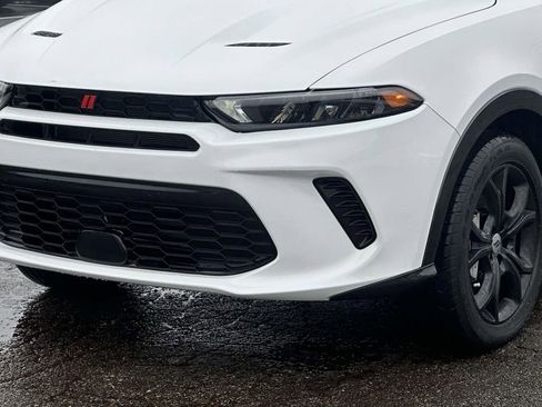 Certified 2024 Dodge Hornet R/T w/ R/T Blacktop Package AWD/4WD image 8