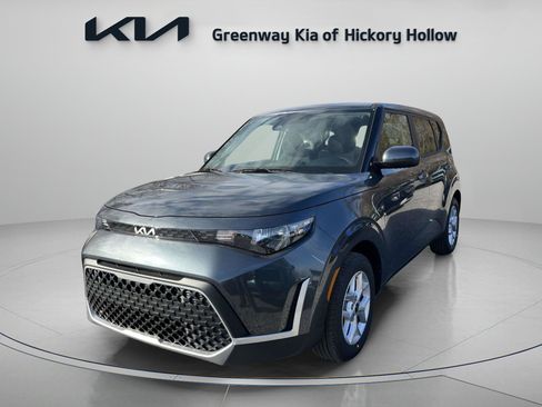 New 2025 Kia Soul LX image 3