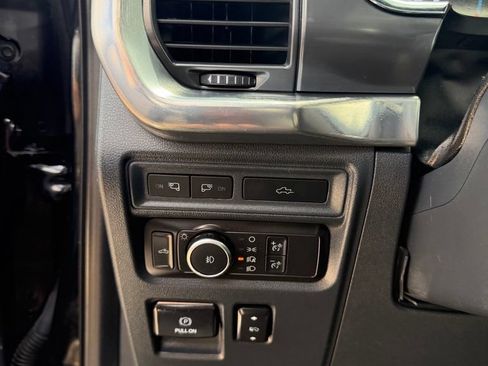 Used 2021 Ford F150 Lariat w/ Equipment Group 502A High AWD/4WD image 19