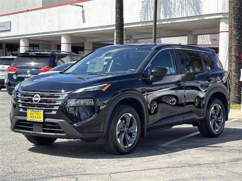 New 2026 Nissan Rogue SV image 5