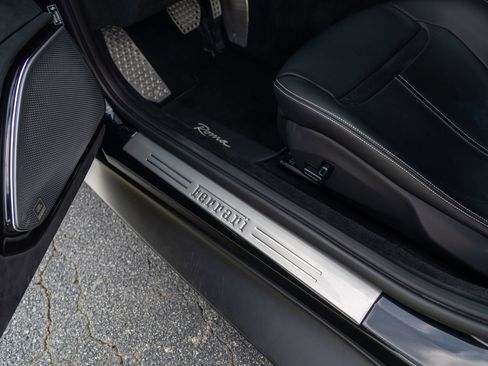 Certified 2022 Ferrari Roma image 25