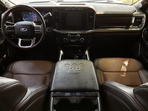 Used 2024 Ford F250 King Ranch image 10