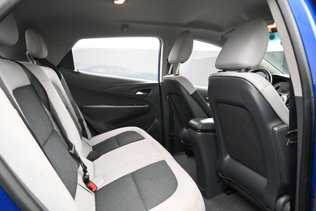 Used 2021 Chevrolet Bolt LT FWD image 25