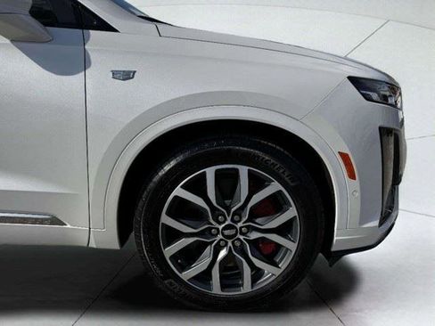 Used 2024 Cadillac XT6 Sport w/ Technology Package AWD/4WD image 51