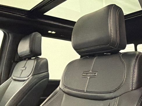 Used 2023 Ford F150 Platinum w/ Equipment Group 701A High image 18