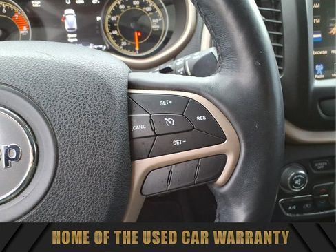 Used 2018 Jeep Cherokee Limited w/ High Altitude Package image 21