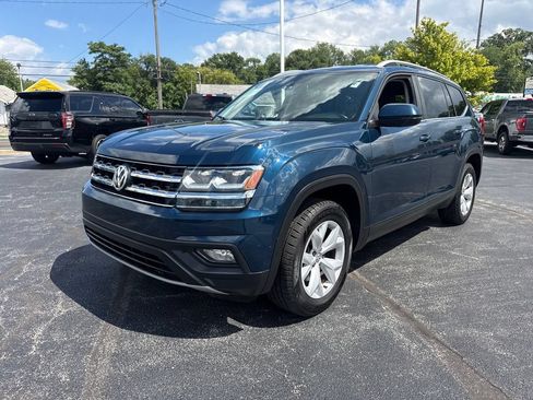 Used 2018 Volkswagen Atlas SE AWD/4WD image 2