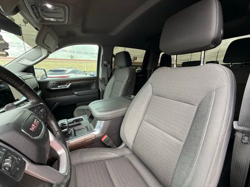 Used 2024 GMC Sierra 1500 Elevation RWD image 10