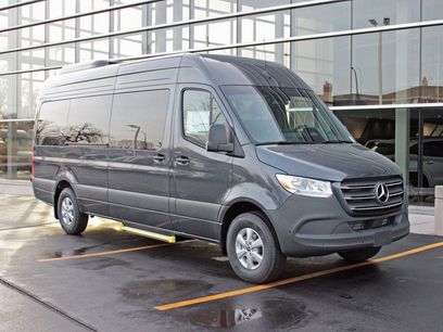 New 2025 Mercedes-Benz Sprinter 2500