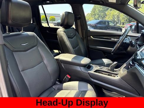 Used 2020 Cadillac XT6 Premium Luxury FWD image 29