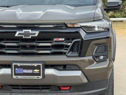 Used 2023 Chevrolet Colorado Z71 w/ Z71 Convenience Package 2 AWD/4WD image 10