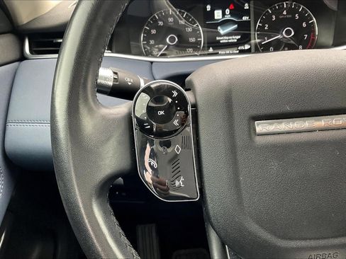 Used 2020 Land Rover Range Rover Evoque S image 18