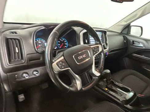 Used 2018 GMC Canyon SLE AWD/4WD image 13