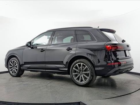 Used 2023 Audi Q7 2.0T Premium Plus w/ Premium Plus Package AWD/4WD image 6