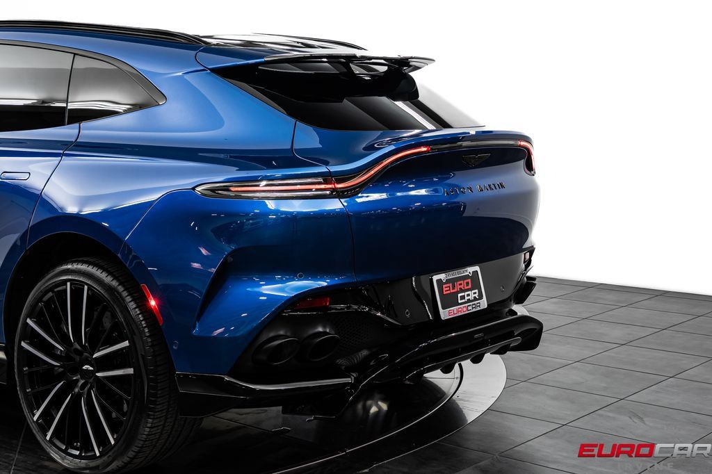 Used 2023 Aston Martin DBX 707 AWD/4WD image 20