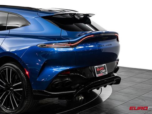 Used 2023 Aston Martin DBX 707 AWD/4WD image 20