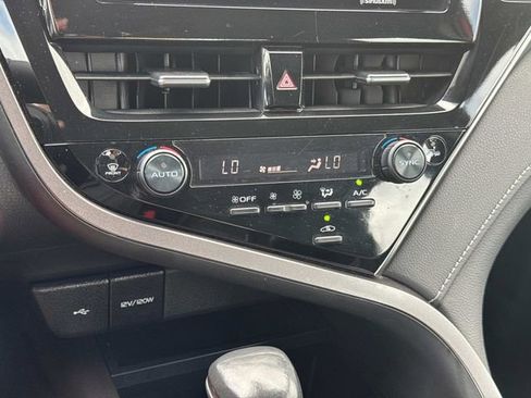 Used 2023 Toyota Camry SE FWD image 30