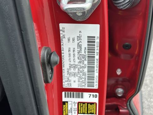 Used 2022 Toyota Tacoma SR5 w/ Technology Package RWD image 34