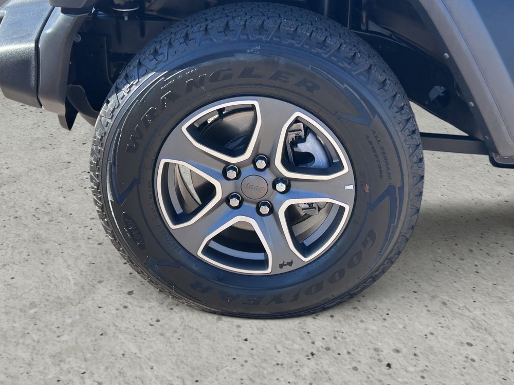 Used 2023 Jeep Wrangler Sport AWD/4WD image 10