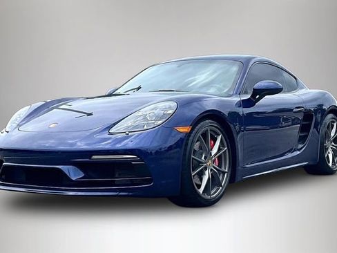 Used 2025 Porsche 718 Cayman S RWD image 2