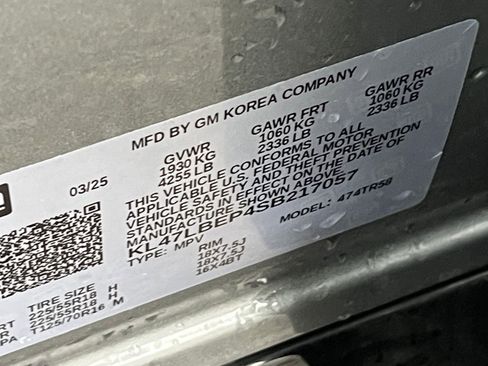 Used 2025 Buick Envista Sport Touring image 29