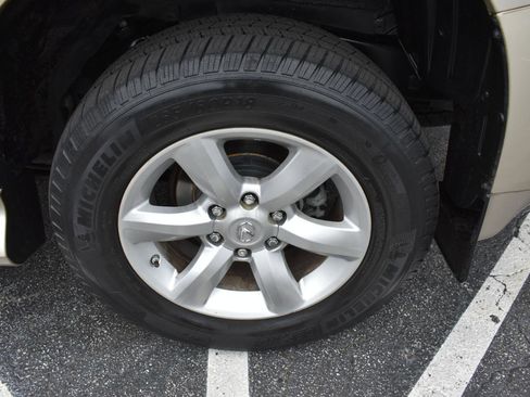 Used 2013 Lexus GX 460 w/ Comfort Plus Pkg AWD/4WD image 34