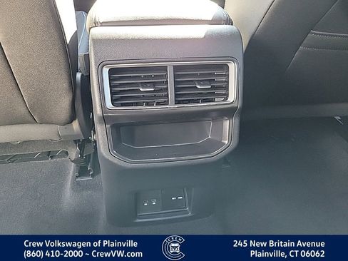 New 2026 Volkswagen Atlas Cross Sport SE image 49