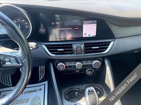 Used 2022 Alfa Romeo Giulia Ti w/ Active Assist Plus Package AWD/4WD image 6