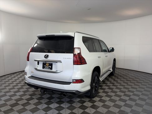 Used 2021 Lexus GX 460 Premium w/ Accessory Package AWD/4WD image 9