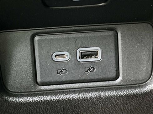 Used 2023 Cadillac XT6 Sport w/ Platinum Package image 19